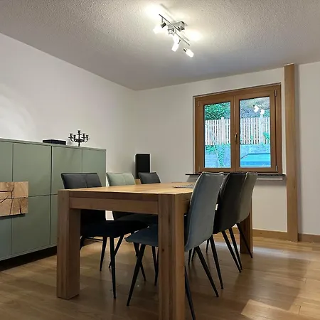 Ginkgo Biloba Holiday home Malsbenden