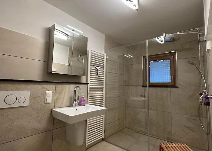 بيت للعطل Ginkgo Biloba